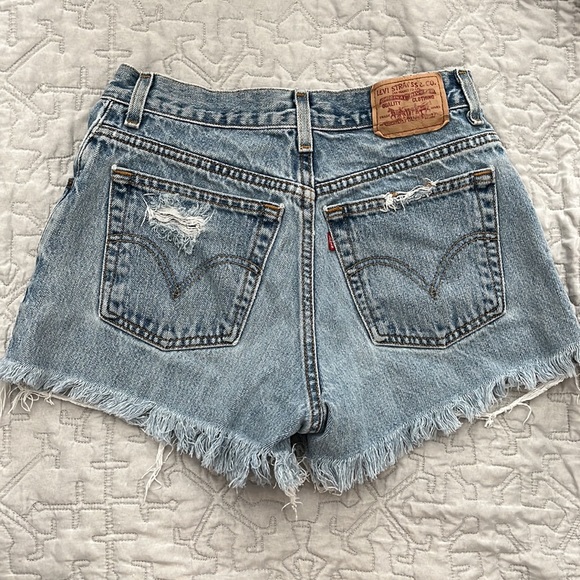 Levi High Waisted Custom Cut off Shorts - Picture 1 of 3
